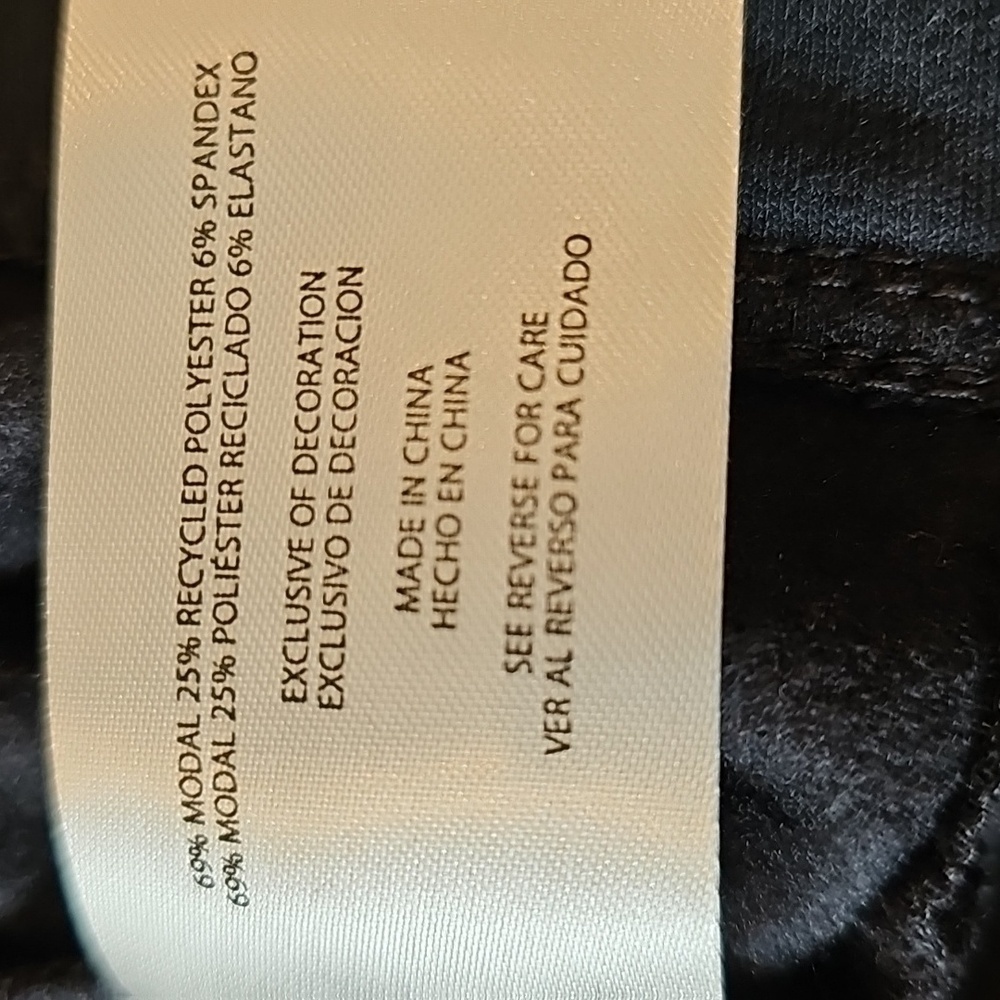Women's Navy V-Neck Sweatshirt from Orvis - Picture 6 of 7